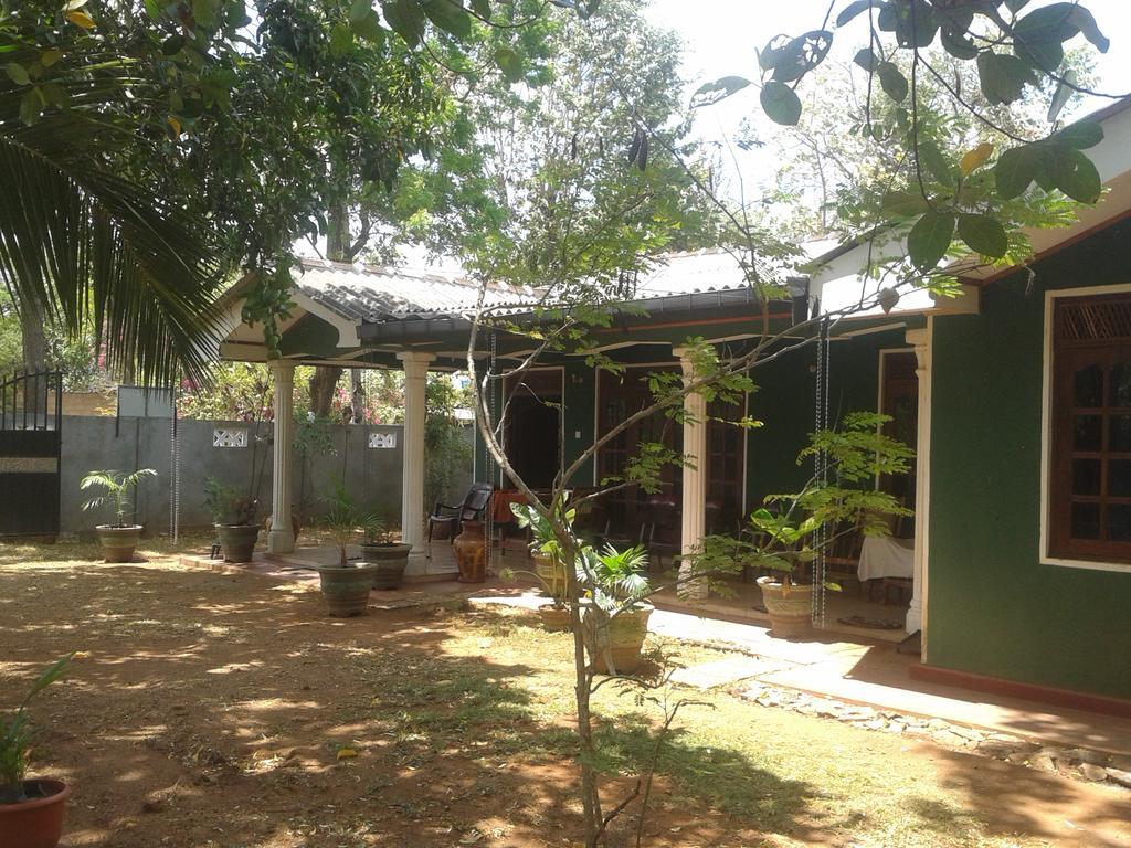 Elephant Safari Lodge Sigiriya Junction Habarana Εξωτερικό φωτογραφία