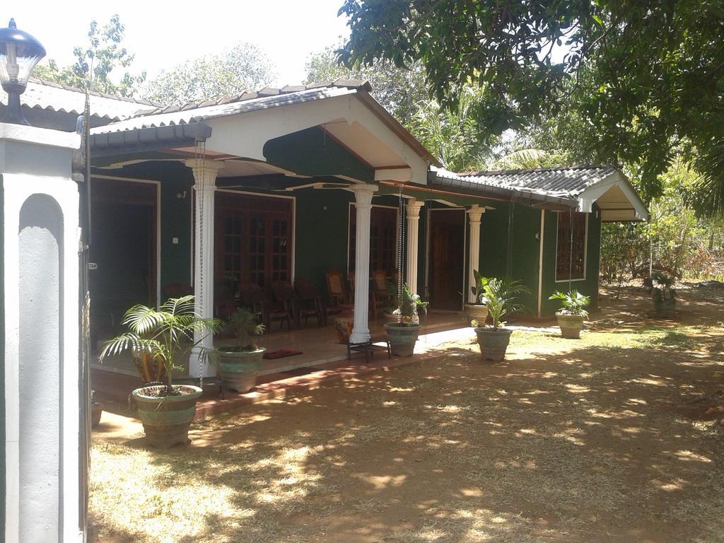 Elephant Safari Lodge Sigiriya Junction Habarana Εξωτερικό φωτογραφία